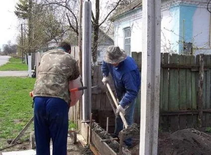 Монтаж бетонного паркану форми, як встановити парканні плити (форми) Монтаж бетонного паркану форми, як встановити парканні плити