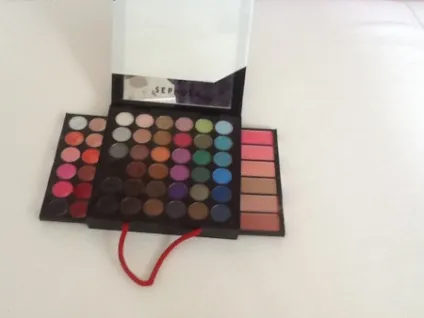 Набір для макіяжу medium make up palette від sephora - відгуки, фото і ціна (підводка для очей) Набір для макіяжу medium make up palette від sephora - відгуки, фото і ціна