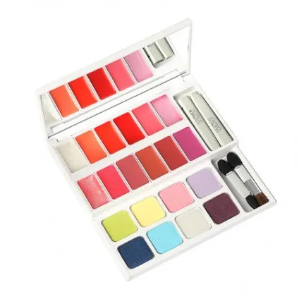Набір косметики make-up kit від vov - відгуки, фото і ціна (губах зовсім відчуваються) Набір косметики make-up kit від vov - відгуки, фото і ціна