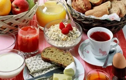Що можна їсти і пити при печії - які продукти не можна їсти від печії (пити) Що можна їсти і пити при печії - які продукти не можна їсти від печії