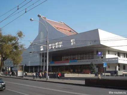 Що подивитися в Ростові-на-дону прогулянка по вулиці великий садової (Ростові-на-дону) Що подивитися в Ростові-на-дону прогулянка по вулиці великий садової