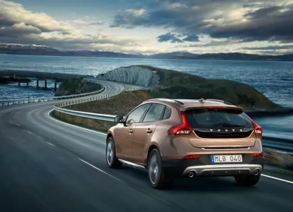 Наш тест-драйв volvo v40 cross country