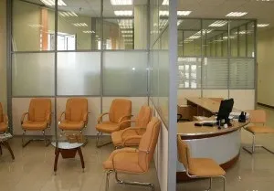 Офісні та душові перегородки з полікарбонату (перегородки з полікарбонату своїми руками) Офісні та душові перегородки з полікарбонату
