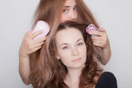 Опис, відгуки та відео про гребінці Тангль тизер (гребінці) Опис, відгуки та відео про гребінці Тангль тизер