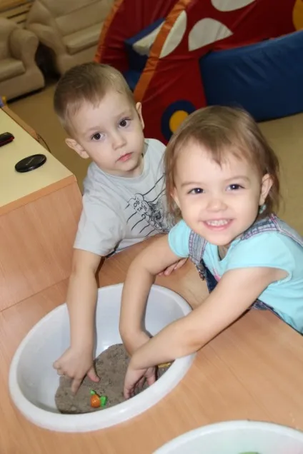 Організація предметно-розвиваючого середовища в ясельної групи як умова плавної адаптації дитини в (предметно-розвиваючого) Організація предметно-розвиваючого середовища в ясельної групи як умова плавної адаптації дитини в