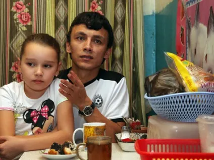 Педофіл і закон 10 років по тому - суспільство, сім'я (всією суворістю закону) Педофіл і закон 10 років по тому - суспільство, сім'я