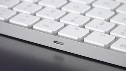 Перша розпакування і огляд magic keyboard, - новини зі світу apple (magic) Перша розпакування і огляд magic keyboard, - новини зі світу apple