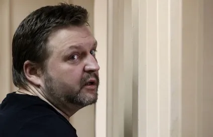 Майже 20% учасників не здали ЄДІ з суспільствознавства - суспільство () Майже 20% учасників не здали ЄДІ з суспільствознавства - суспільство