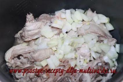 Підлива з курки в мультиварці