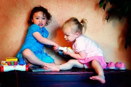 Чому дитина скупитися і як з цим боротися (боротися) Чому дитина скупитися і як з цим боротися