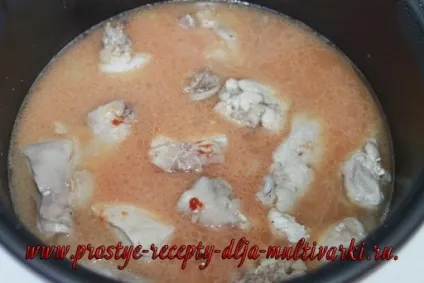 Підлива з курки в мультиварці