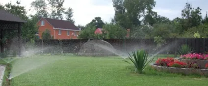 Полив на дачі