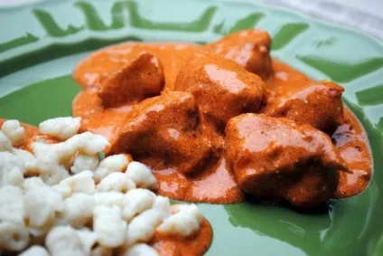 Покроковий рецепт папрікаш з курки