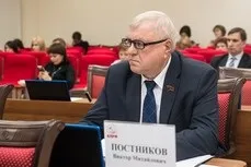 Президент буде просто змушений зняти Медведєва з посади прем'єр-міністра - виктор Постніков,