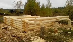 П'ятистінок - це зруб з п'ятої стіною, російська лазня (парилка) П'ятистінок - це зруб з п'ятої стіною, російська лазня