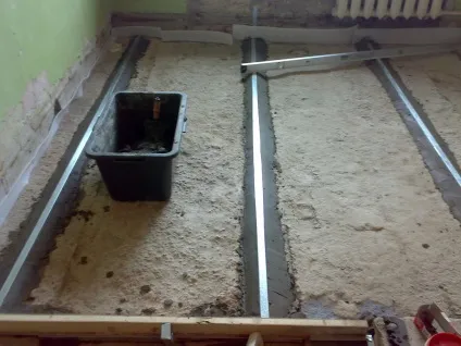 Ремонт підлог в хрущовці варіанти заміни своїми руками, що робити якщо скриплять, демонтаж старого (варіанти) Ремонт підлог в хрущовці варіанти заміни своїми руками, що робити якщо скриплять, демонтаж старого