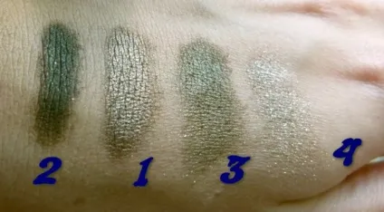 Clarins чотирьохкольорові мінеральні тіні для повік ombre min - rale 4 couleurs, №11 forest (мінеральні) Clarins чотирьохкольорові мінеральні тіні для повік ombre min - rale 4 couleurs, №11 forest