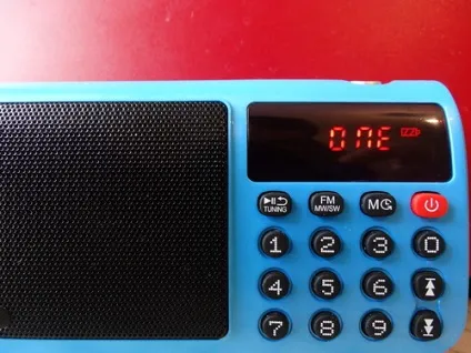 Rolton t50 - огляд бюджетної колонки з підтримкою mw, sw, fm діапазонів радіо (rolton) Rolton t50 - огляд бюджетної колонки з підтримкою mw, sw, fm діапазонів радіо