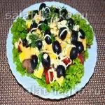Салат з помідорів з яблуками