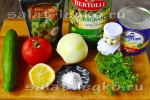 Салат з квасолі з помідорами і огірками (рецепт) Салат з квасолі з помідорами і огірками