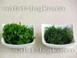 Салат з капусти з огірком і зеленим горошком, рецепт