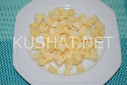 Салат зі шпротами, кукурудзою і огірком (салат зі шпротами кукурудзою і огірком рецепт) Салат зі шпротами, кукурудзою і огірком