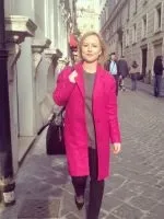 З чим носити салатові брюки