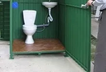 Санвузол на дачі літній душ з туалетом під одним дахом, проект своїми руками, зручності, план з (річний) Санвузол на дачі літній душ з туалетом під одним дахом, проект своїми руками, зручності, план з