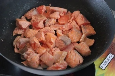 Сьомга з рисом - покроковий рецепт з фото як приготувати (покроковий) Сьомга з рисом - покроковий рецепт з фото як приготувати