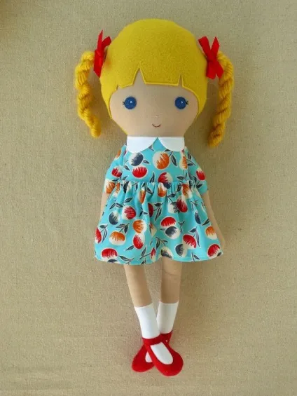 Шиємо просту ляльку (rag doll) (шиємо) Шиємо просту ляльку (rag doll)
