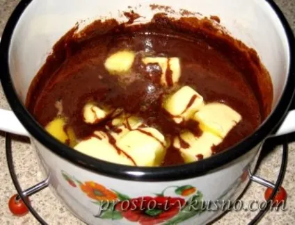 Шоколадна ковбаска з печива