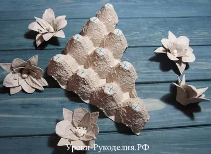 Декор для дому своїми руками з яєчного лотка - уроки рукоділля (своїми) Декор для дому своїми руками з яєчного лотка - уроки рукоділля
