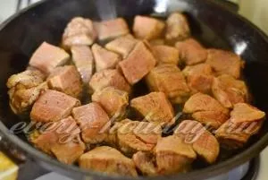 Свинина в пиві, смажена на сковороді, рецепт з фото (сковорода) Свинина в пиві, смажена на сковороді, рецепт з фото