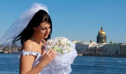 Весільний букет з іграшок м'яких для нареченої на весіллі (м'яких) Весільний букет з іграшок м'яких для нареченої на весіллі