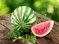 Тетяна Рессіна з сіллю, з сиром, з хлібом ... з чим можна їсти кавун, продукти і напої, кухня, (можна) Тетяна Рессіна з сіллю, з сиром, з хлібом ... з чим можна їсти кавун, продукти і напої, кухня,