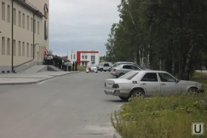 Тоболякі повстали проти начальника місцевої поліції (тоболякі) Тоболякі повстали проти начальника місцевої поліції