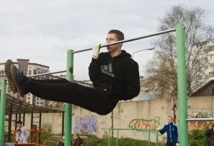 Трюки на турніку для початківців (вихід принца) Трюки на турніку для початківців