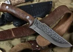 Туристичні ножі