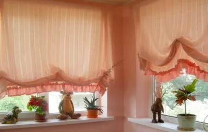 Тюль на балкон своїми руками