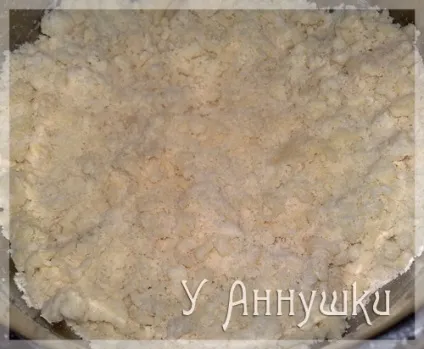 У Ганнусі як порубати маргарин з борошном (способи) (порубати) У Ганнусі як порубати маргарин з борошном (способи)
