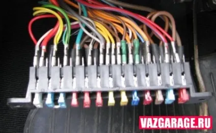 Установка ножових запобіжників на ваз 2106 (клему) Установка ножових запобіжників на ВАЗ 2106