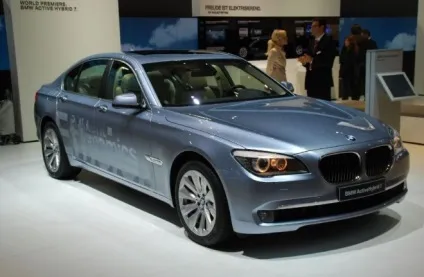 Вадим Устинов про падіння продажів mercedes, bmw і audi «дилема - понти або економія»