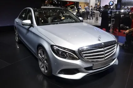 Вадим Устинов про падіння продажів mercedes, bmw і audi «дилема - понти або економія»