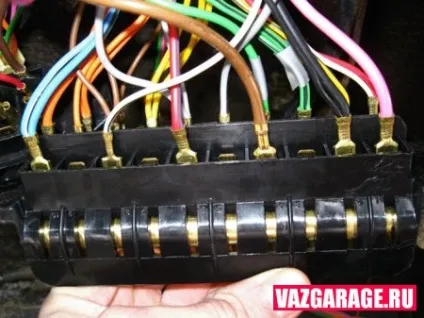 Установка ножових запобіжників на ваз 2106 (нового) Установка ножових запобіжників на ВАЗ 2106