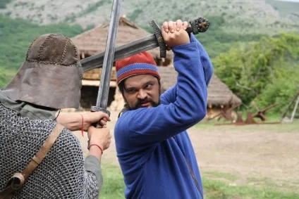 У криму побудували село вікінгів фоторепортаж з нового Кінопарк (декорації фільму вікінг в Перевальному) У криму побудували село вікінгів фоторепортаж з нового Кінопарк