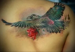 Ворон татуювання, tattoofotos (чоловічі татуювання) Ворон татуювання, tattoofotos