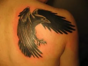 Ворон татуювання, tattoofotos (кольорові татуювання) Ворон татуювання, tattoofotos