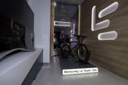 ВУкаіни відкрився перший флагманський магазин leeco (перший) ВУкаіни відкрився перший флагманський магазин leeco