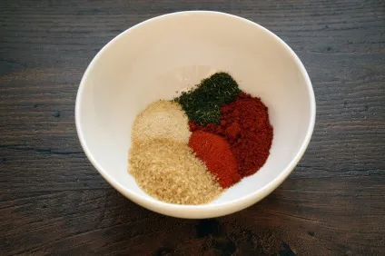 Хрустка курочка в пікантній паніровці, це смачно! (Смачно) Хрустка курочка в пікантній паніровці, це смачно!