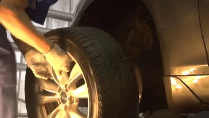 Заміна гальмівних колодок nissan (ніссан), фото, заміна передніх і задніх колодок (гальмівних) Заміна гальмівних колодок nissan (ніссан), фото, заміна передніх і задніх колодок